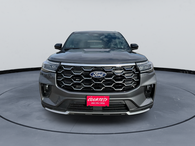 2027 Ford Explorer Platinum™