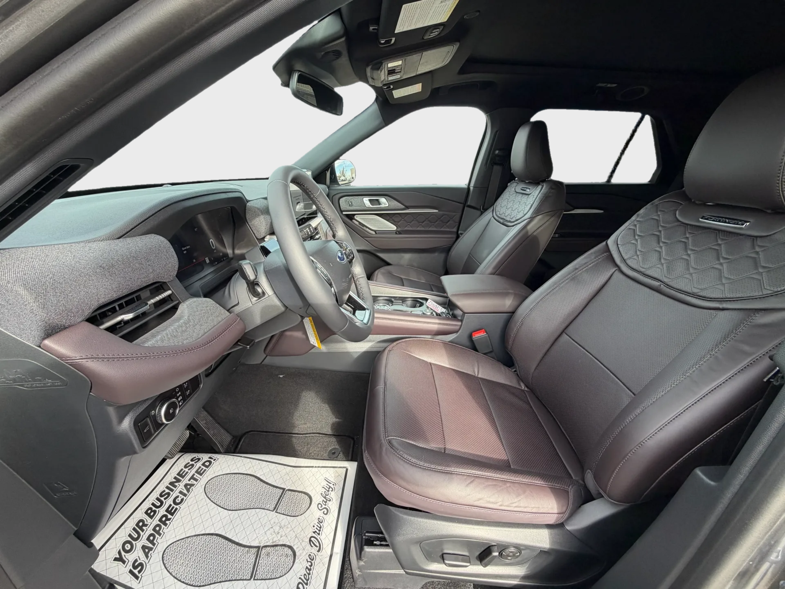 2027 Ford Explorer Platinum™