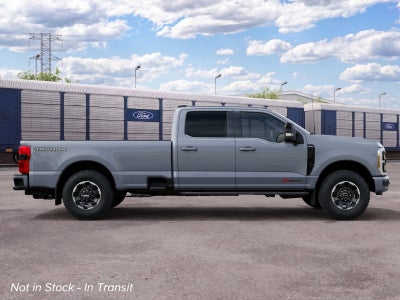 2027 Ford Super Duty F-350® Lariat®