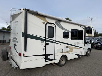 2008 Ford Econoline Commercial Cutaway Yellowstone