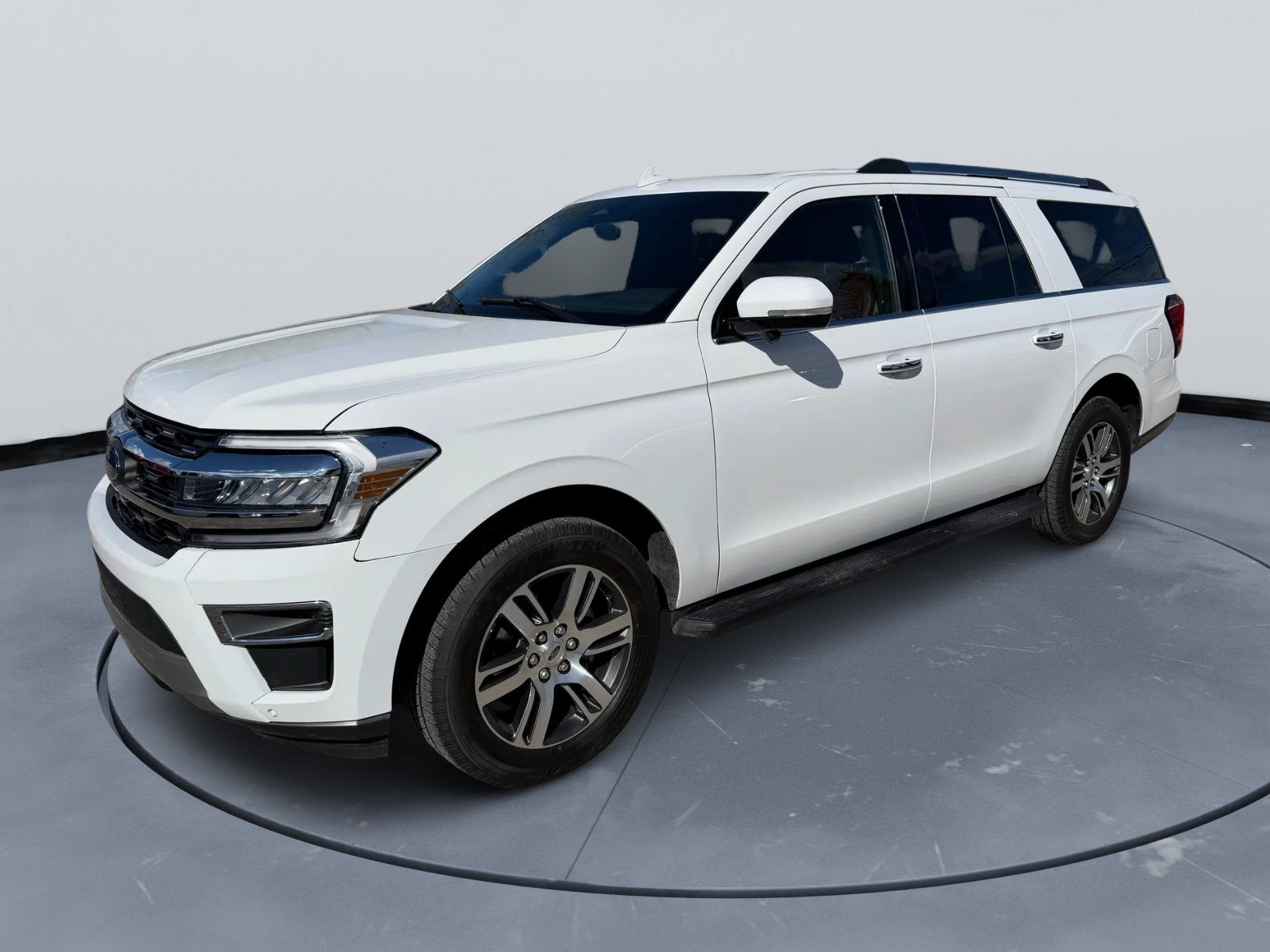 2024 Ford Expedition Limited's photo