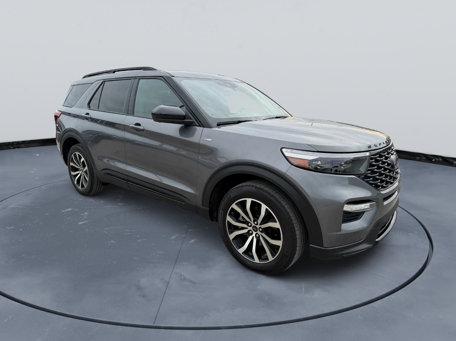 2022 Ford Explorer ST-Line