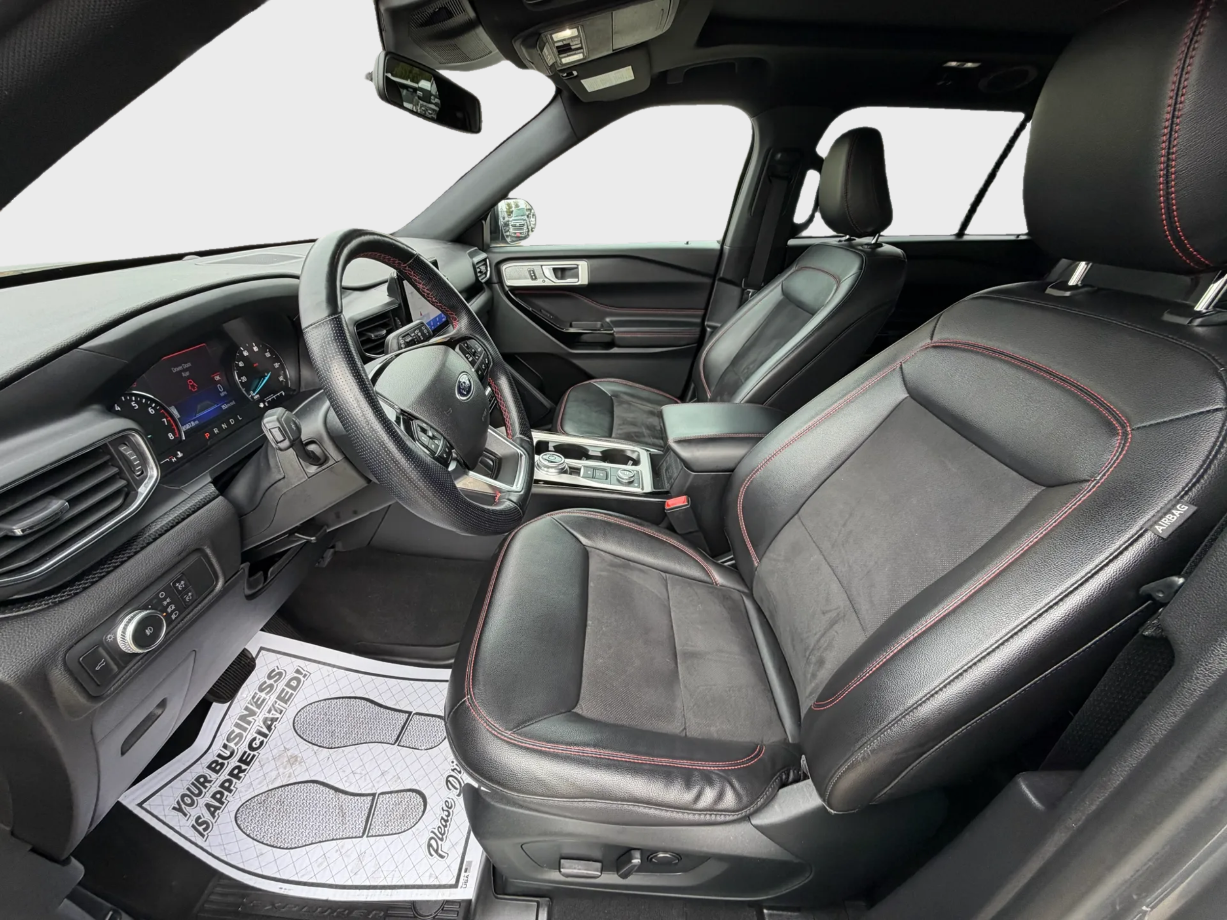 2022 Ford Explorer ST-Line