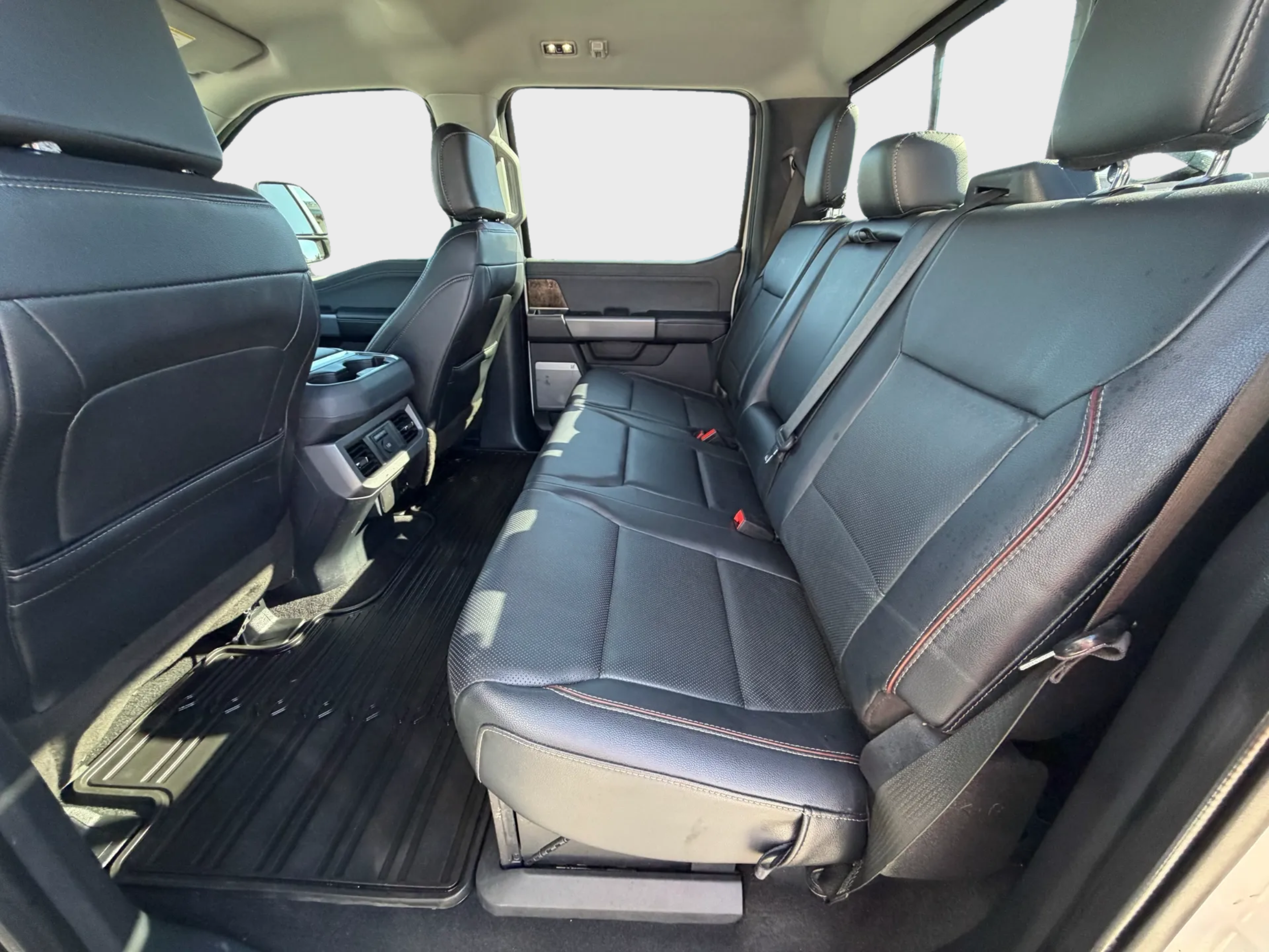 2023 Ford Super Duty F-250 SRW LARIAT