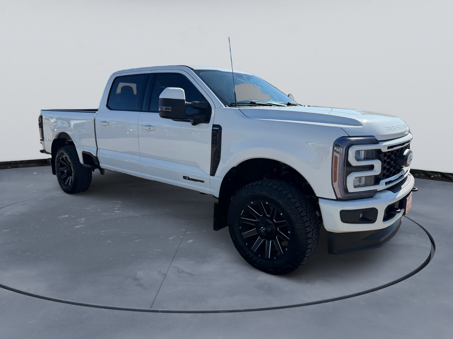 2023 Ford Super Duty F-250 SRW LARIAT