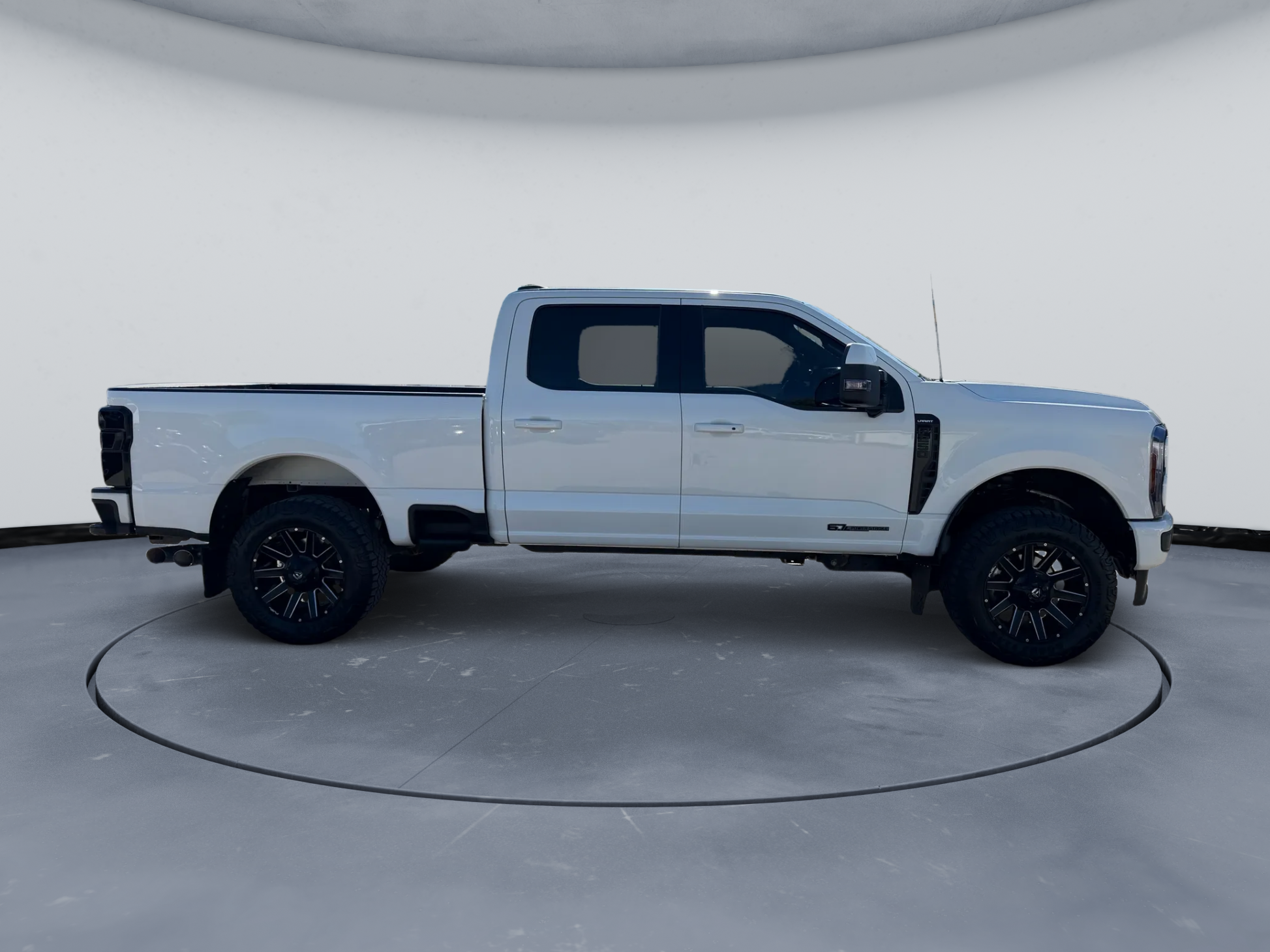 2023 Ford Super Duty F-250 SRW LARIAT