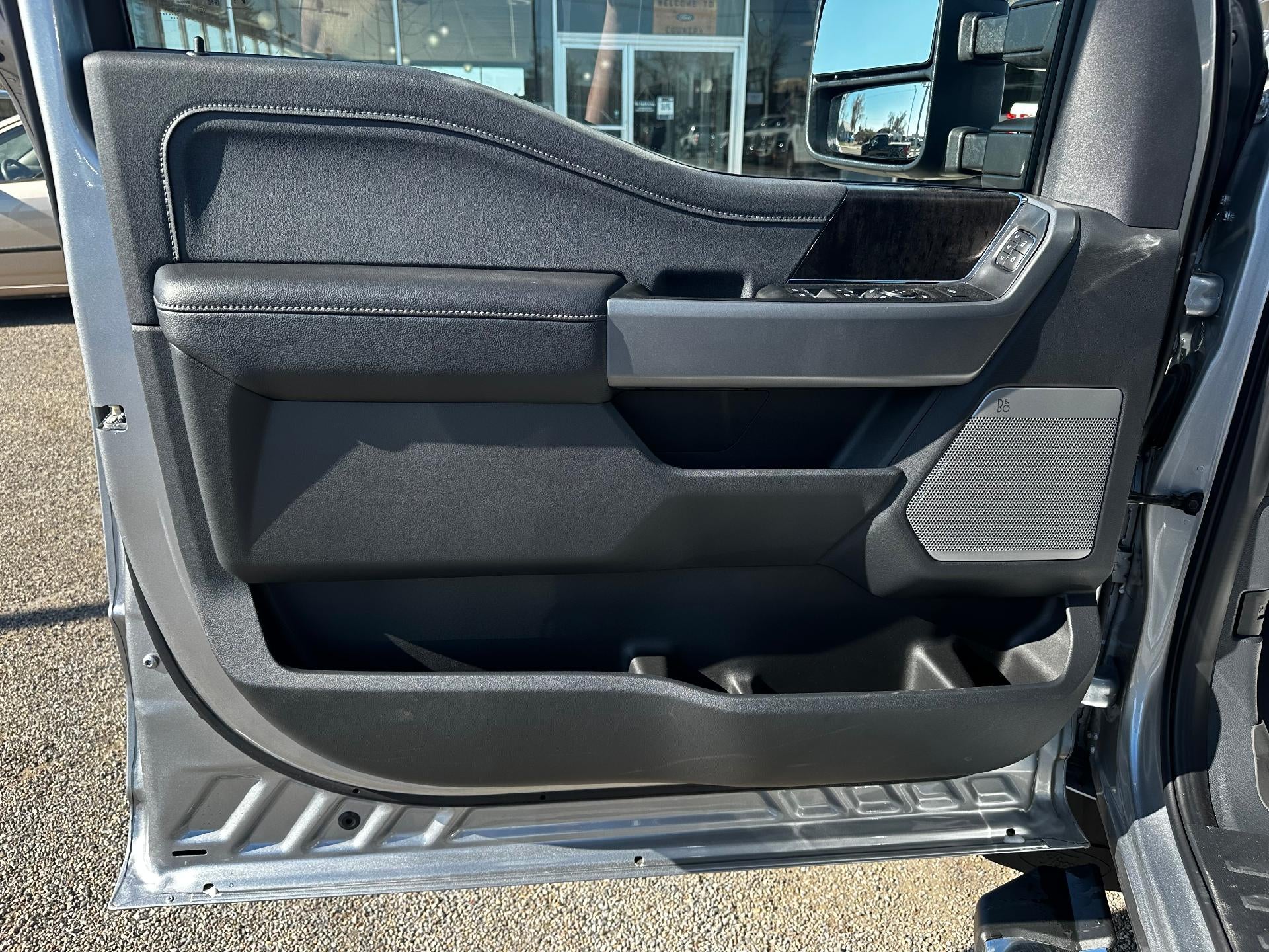 2024 Ford Super Duty F-250 SRW LARIAT