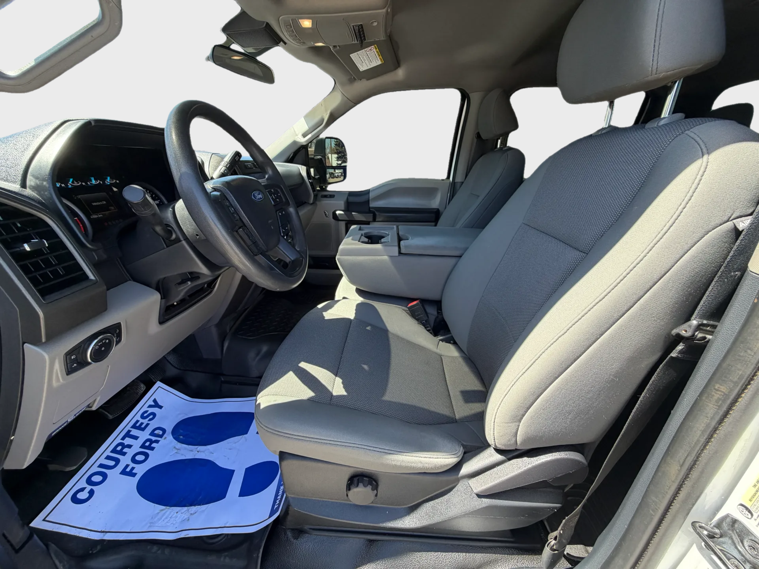 2022 Ford Super Duty F-350 SRW XL
