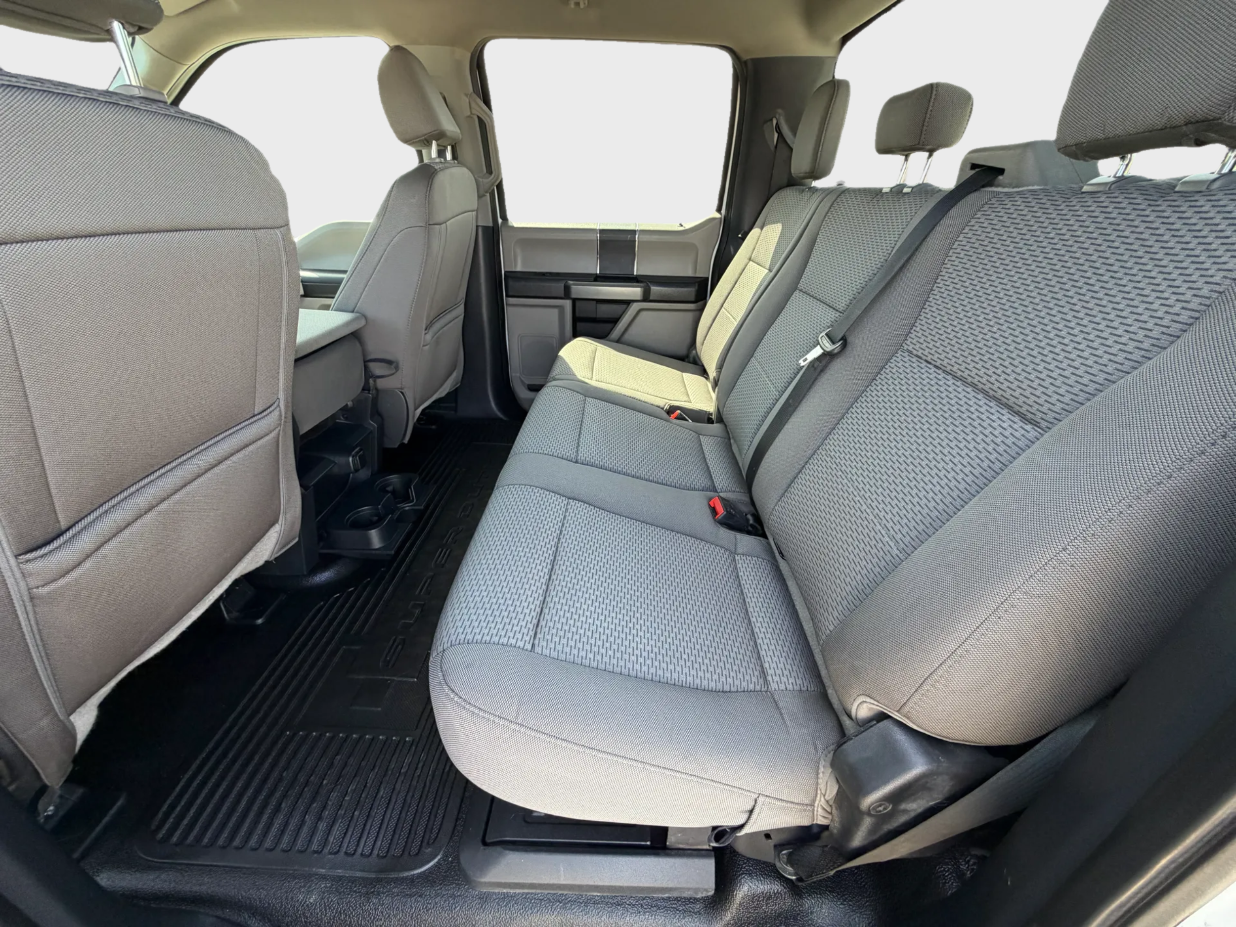 2022 Ford Super Duty F-350 SRW XLT