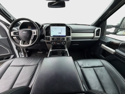 2022 Ford Super Duty F-350 SRW LARIAT