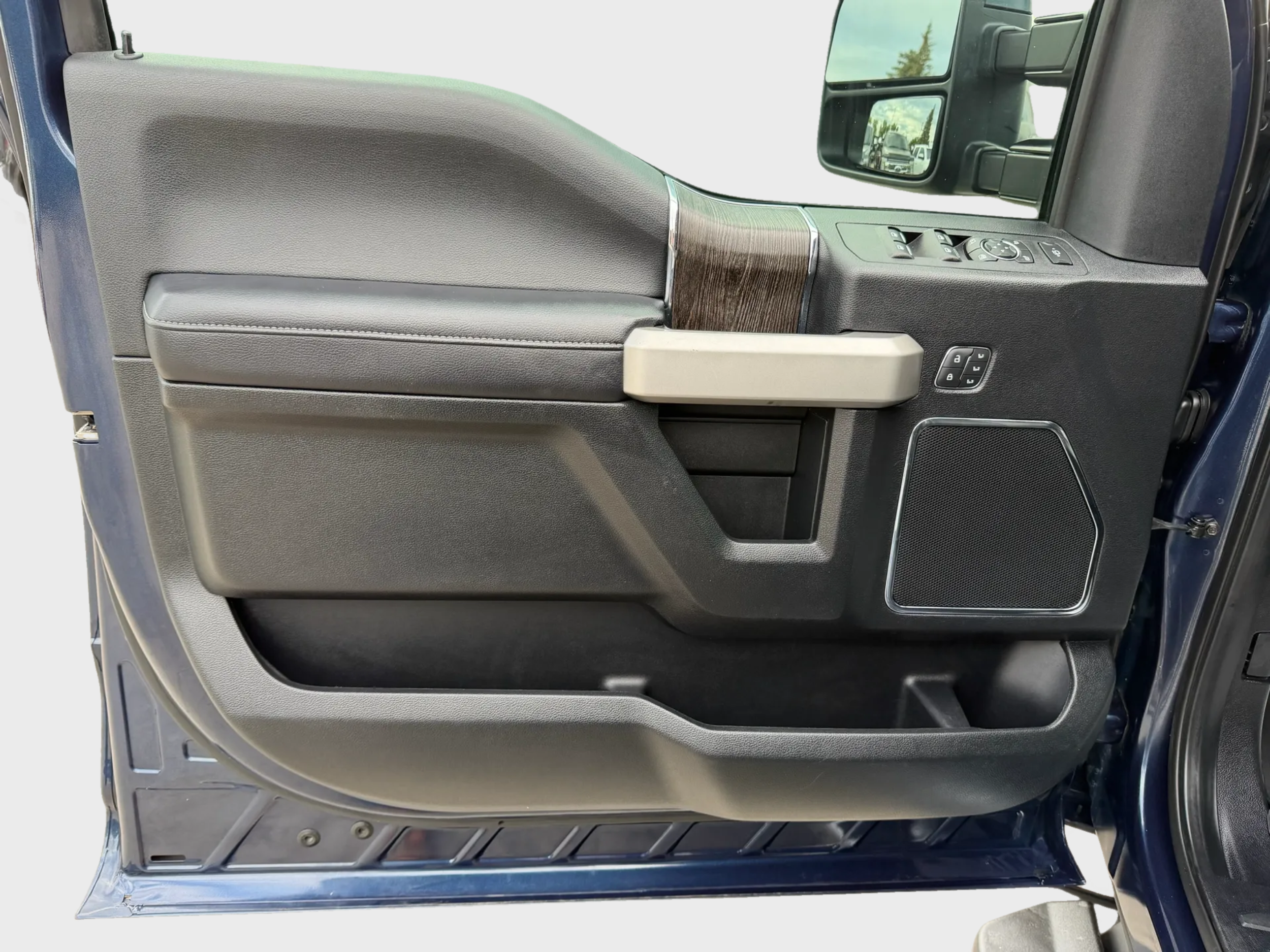 2020 Ford Super Duty F-350 SRW LARIAT
