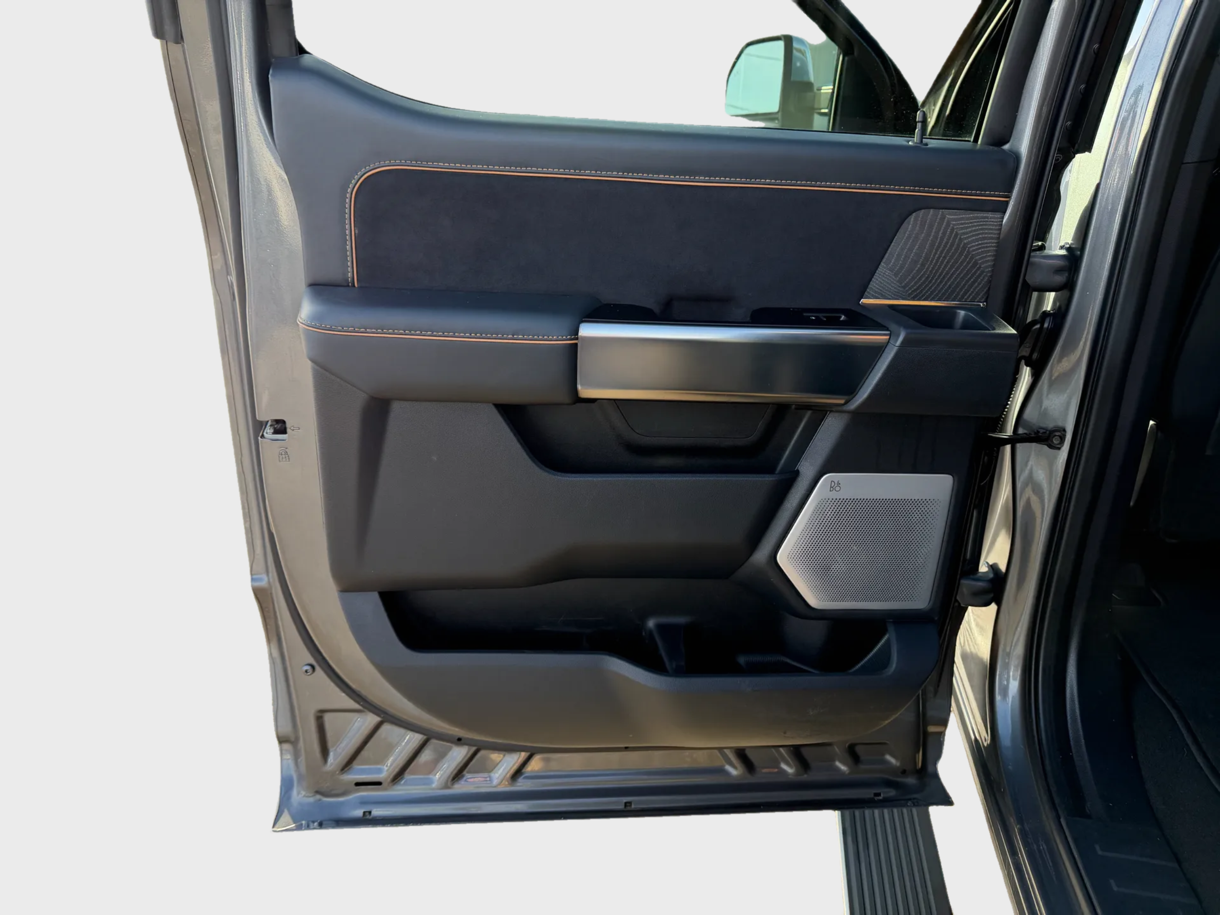 2024 Ford Super Duty F-350 SRW Platinum