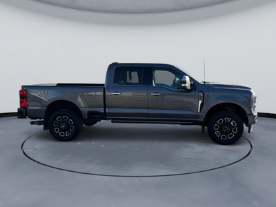 2024 Ford Super Duty F-350 SRW Platinum