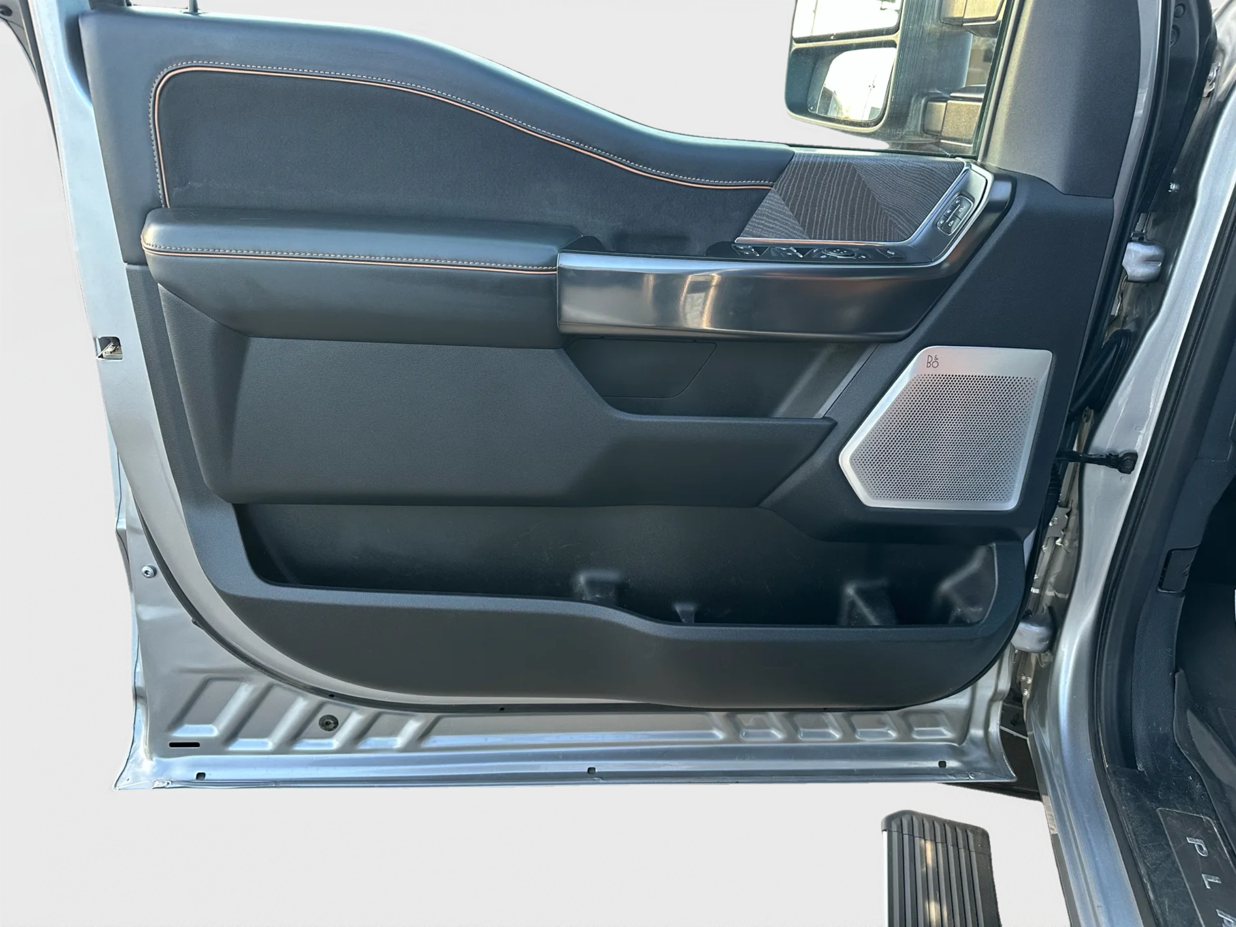 2024 Ford Super Duty F-350 SRW Platinum