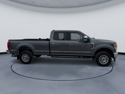 2022 Ford Super Duty F-350 SRW XLT