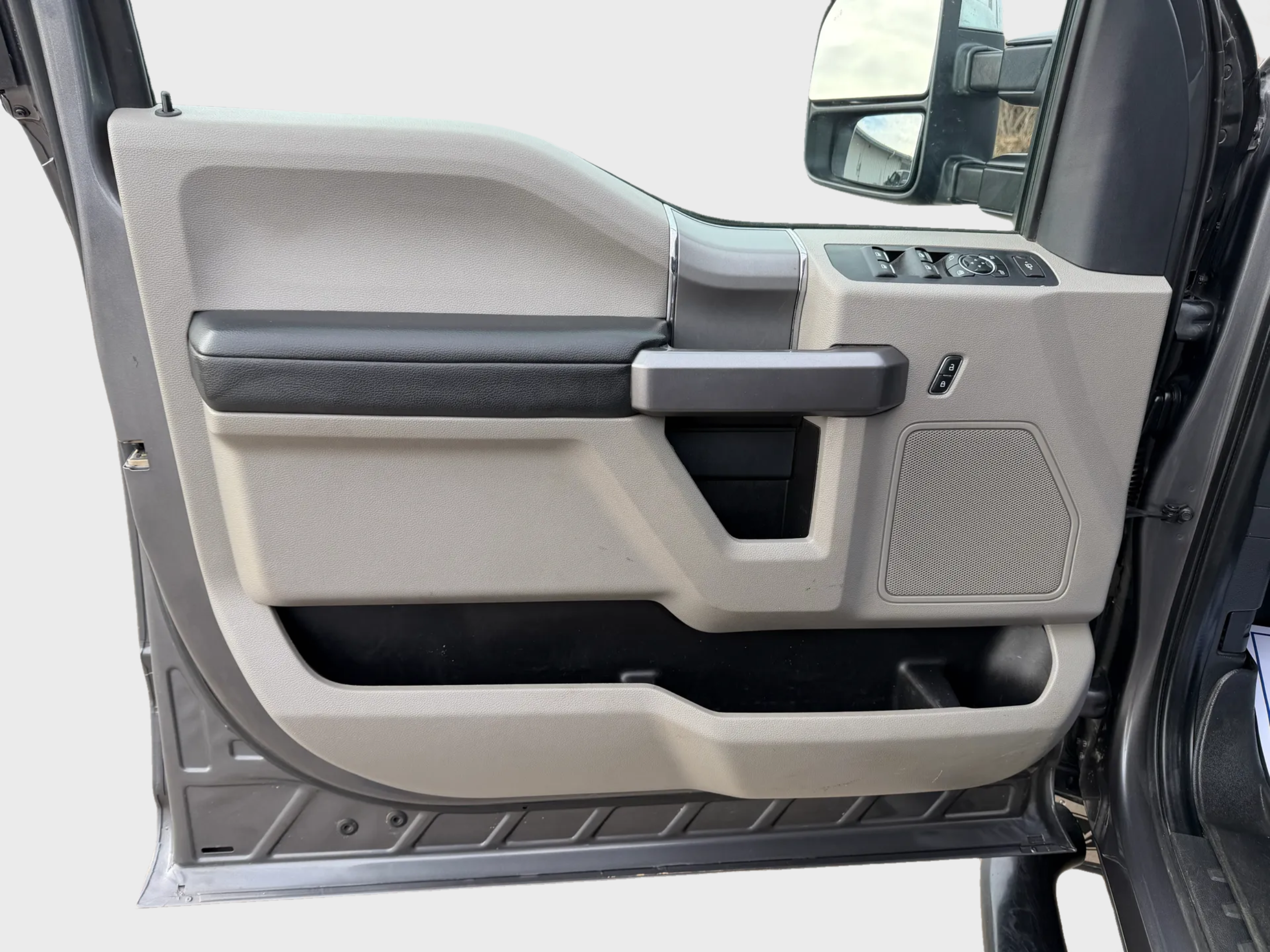 2022 Ford Super Duty F-350 SRW XLT