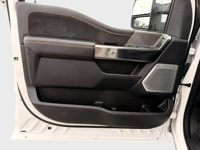 2023 Ford Super Duty F-350 SRW Platinum