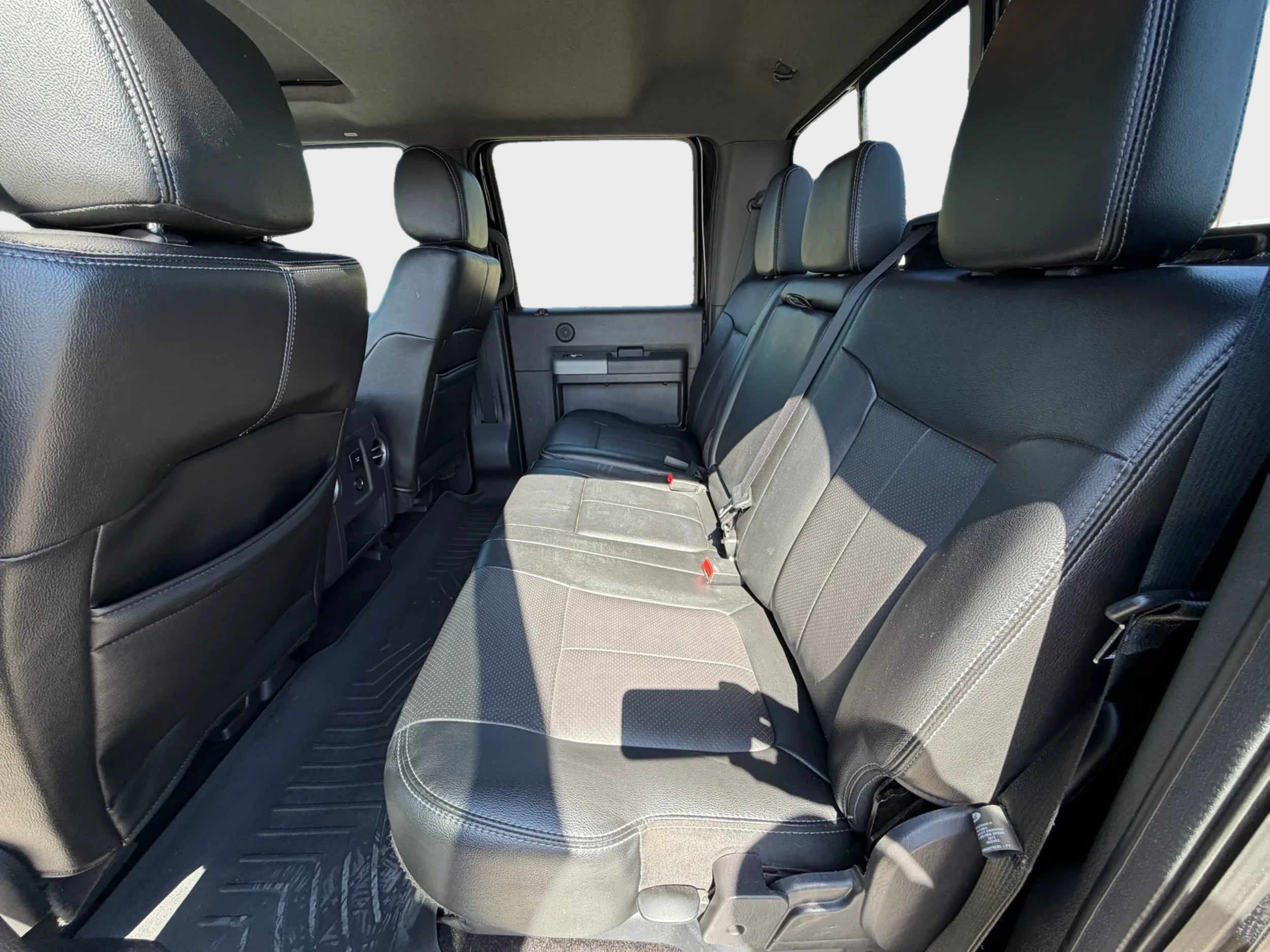2016 Ford Super Duty F-350 SRW Lariat Ultimate