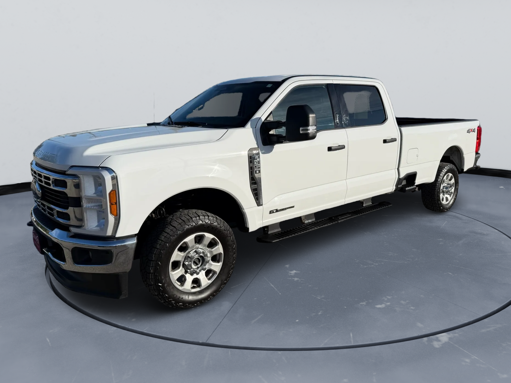 2024 Ford Super Duty F-350 SRW XLT