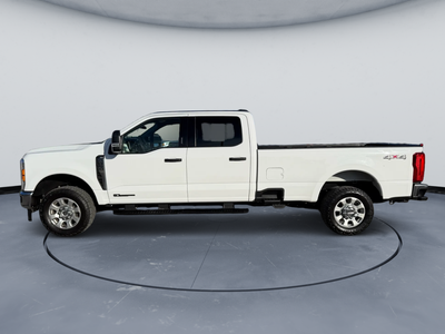 2024 Ford Super Duty F-350 SRW XLT