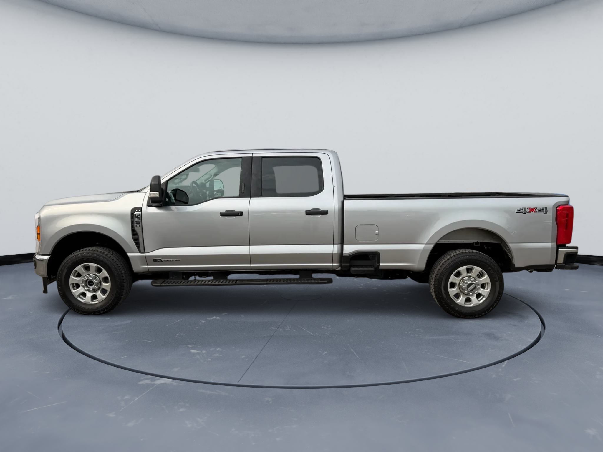 2024 Ford Super Duty F-350 SRW XLT