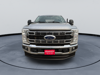 2024 Ford Super Duty F-350 SRW XLT