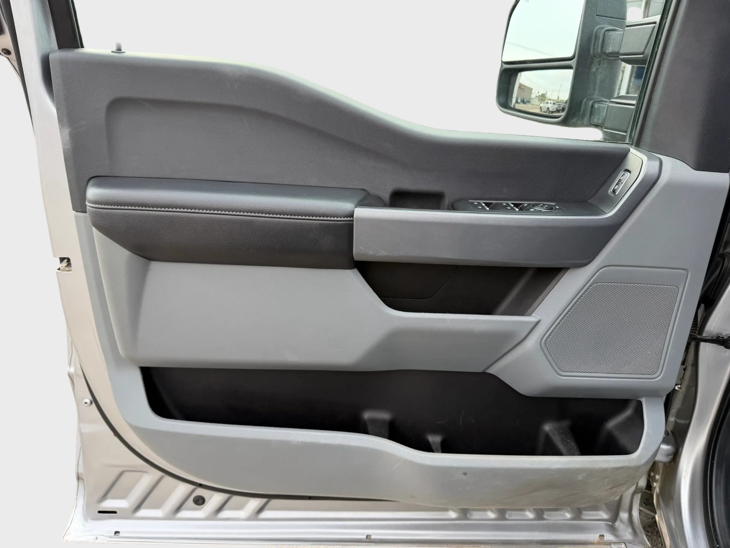 2024 Ford Super Duty F-350 SRW XLT