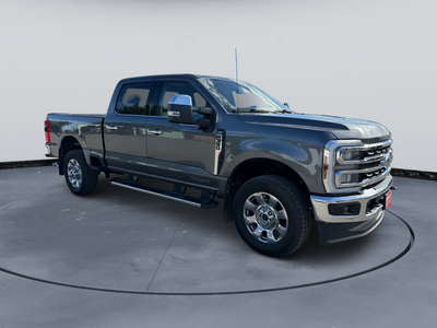 2025 Ford Super Duty F-350 SRW LARIAT