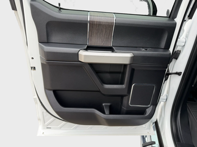 2020 Ford Super Duty F-350 DRW LARIAT