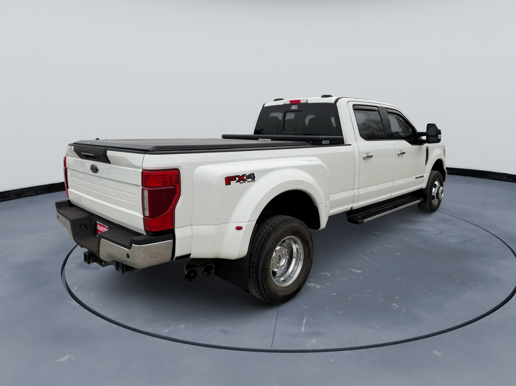 2020 Ford Super Duty F-350 DRW LARIAT