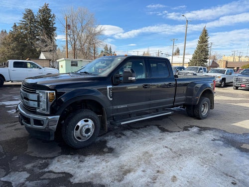 2019 Ford Super Duty F-350 DRW LARIAT