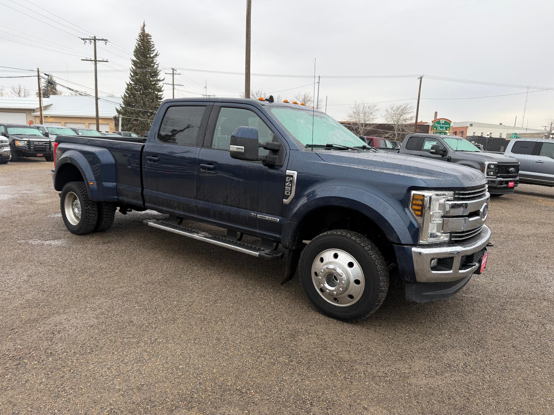 2019 Ford Super Duty F-450 DRW LARIAT