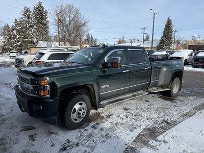 2015 Chevrolet Silverado 3500HD Built After Aug 14 High Country