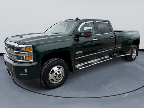 2015 Chevrolet Silverado 3500HD Built After Aug 14 High Country