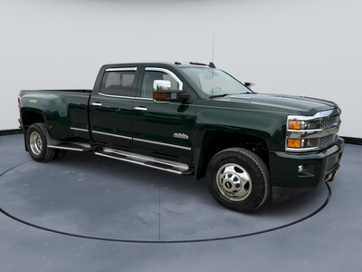 2015 Chevrolet Silverado 3500HD Built After Aug 14 High Country