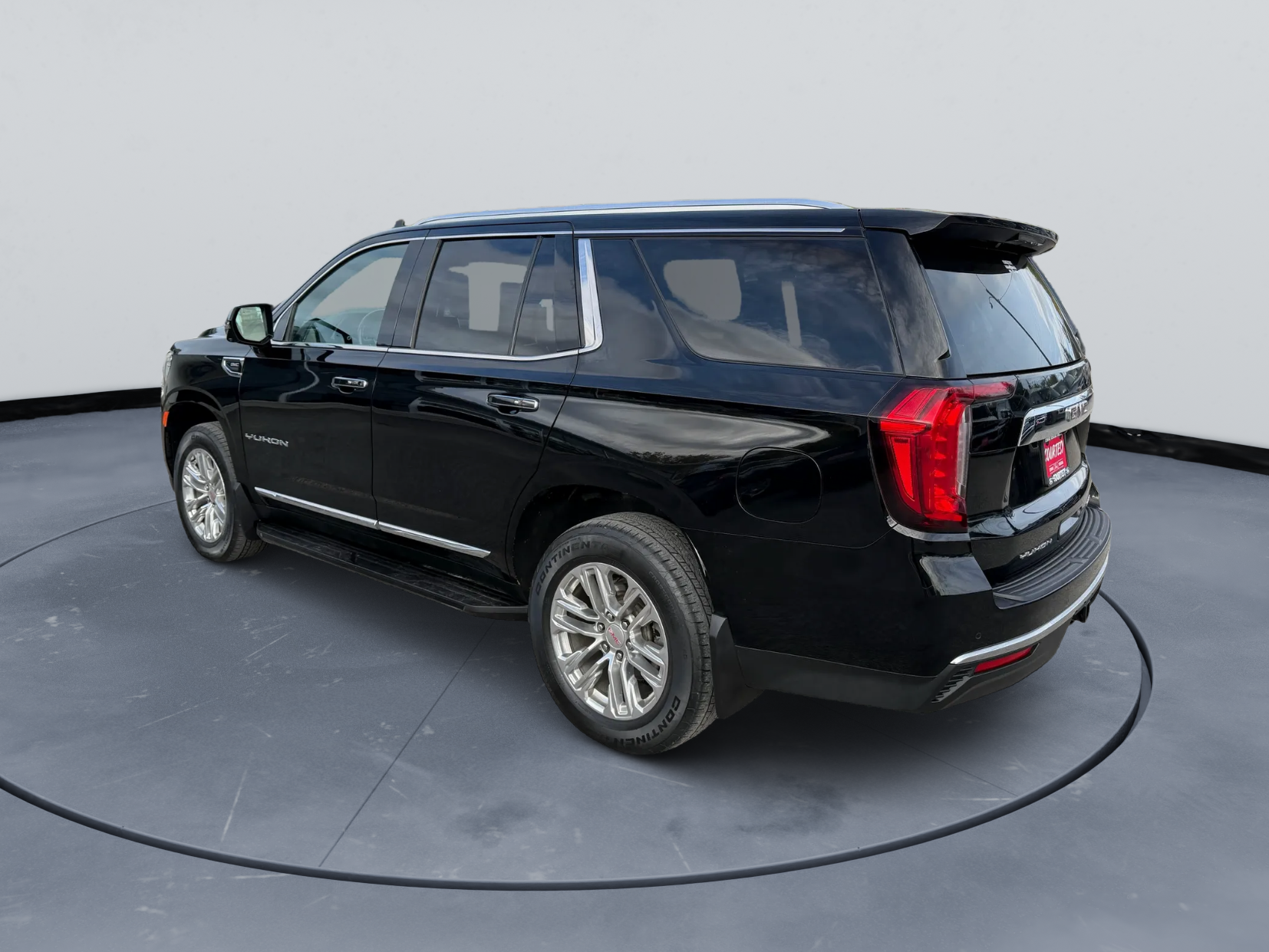 2021 GMC Yukon SLT