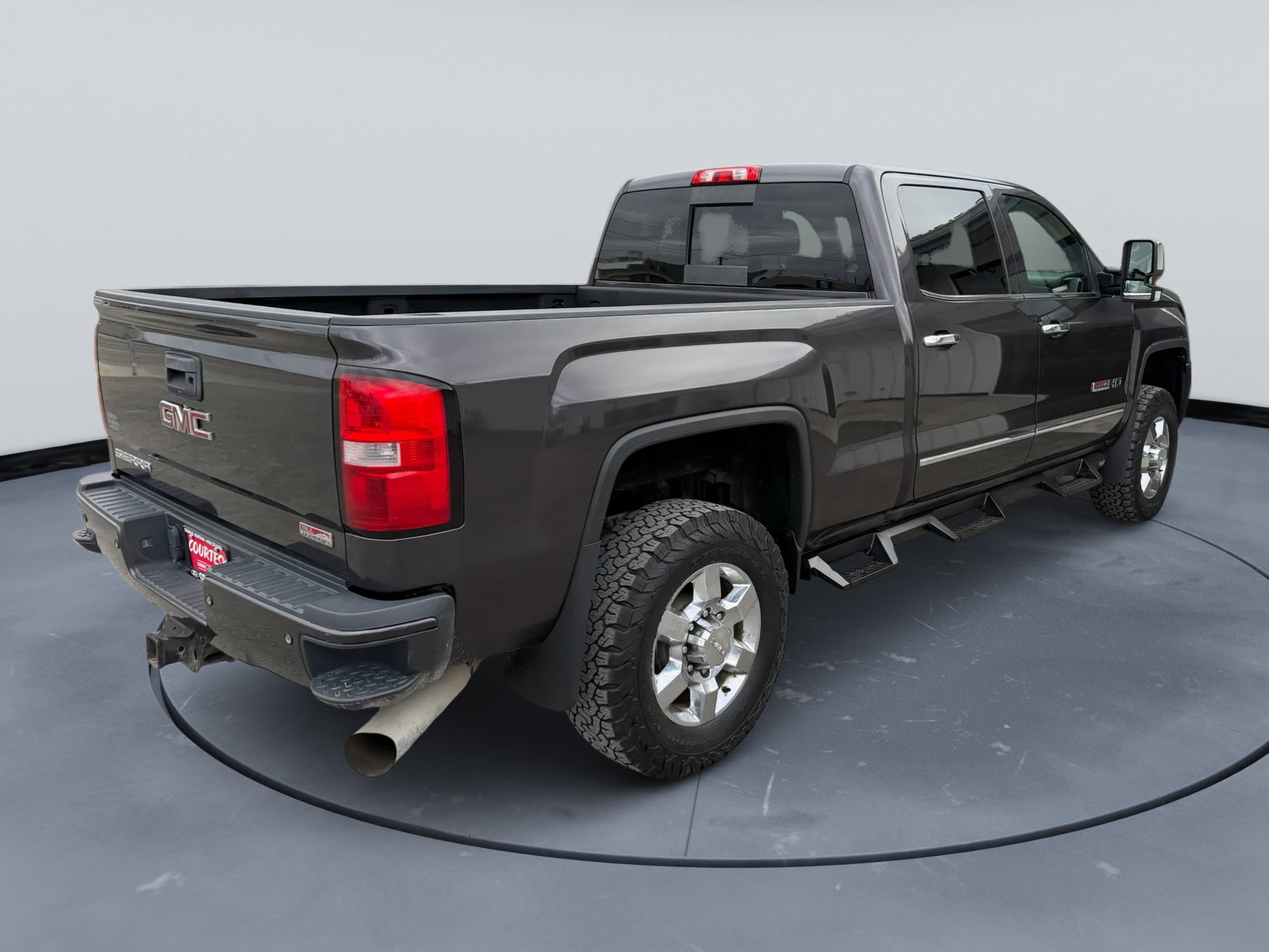 2015 GMC Sierra 3500HD available WiFi SLT