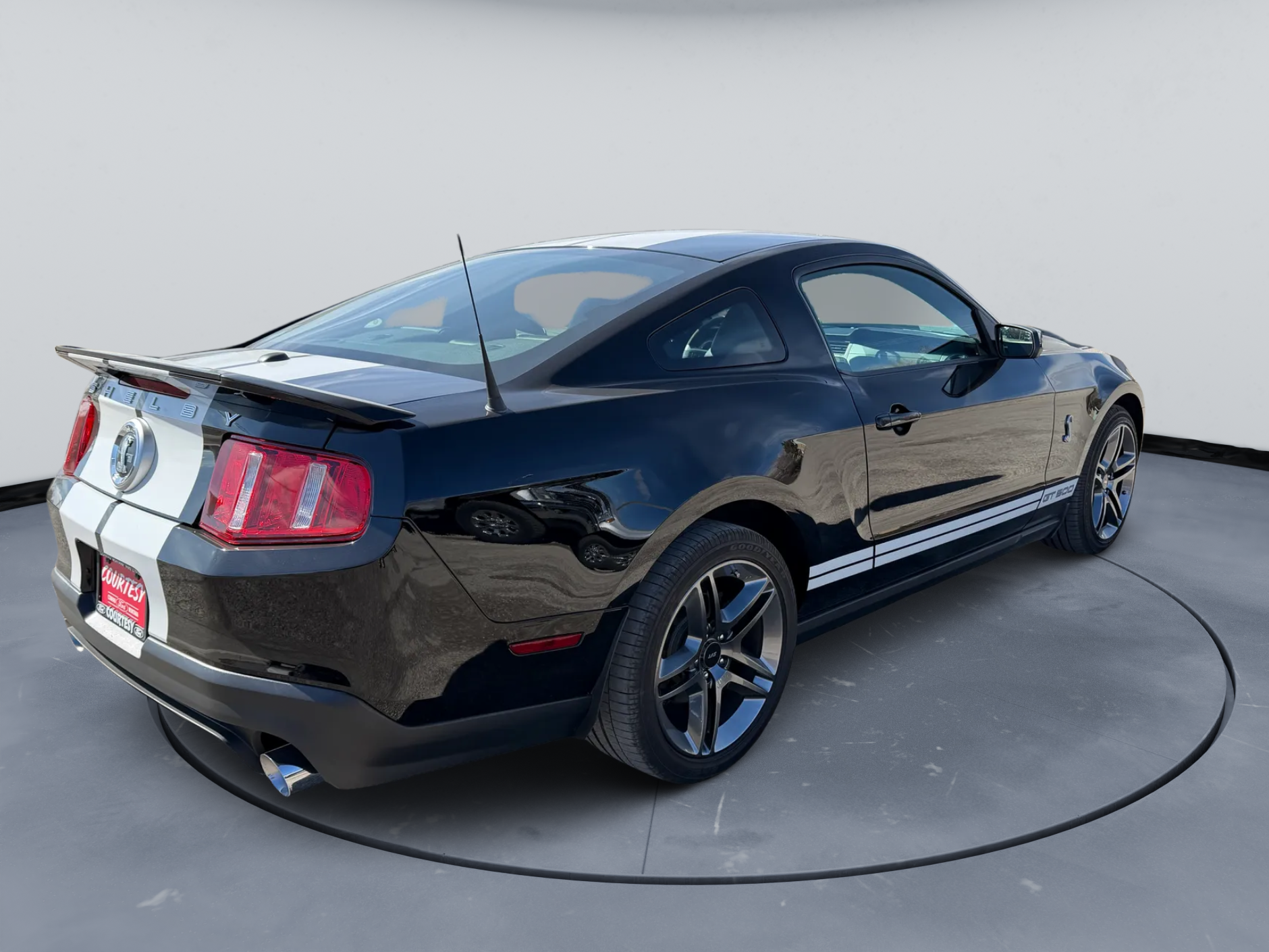 2010 Ford Mustang GT500