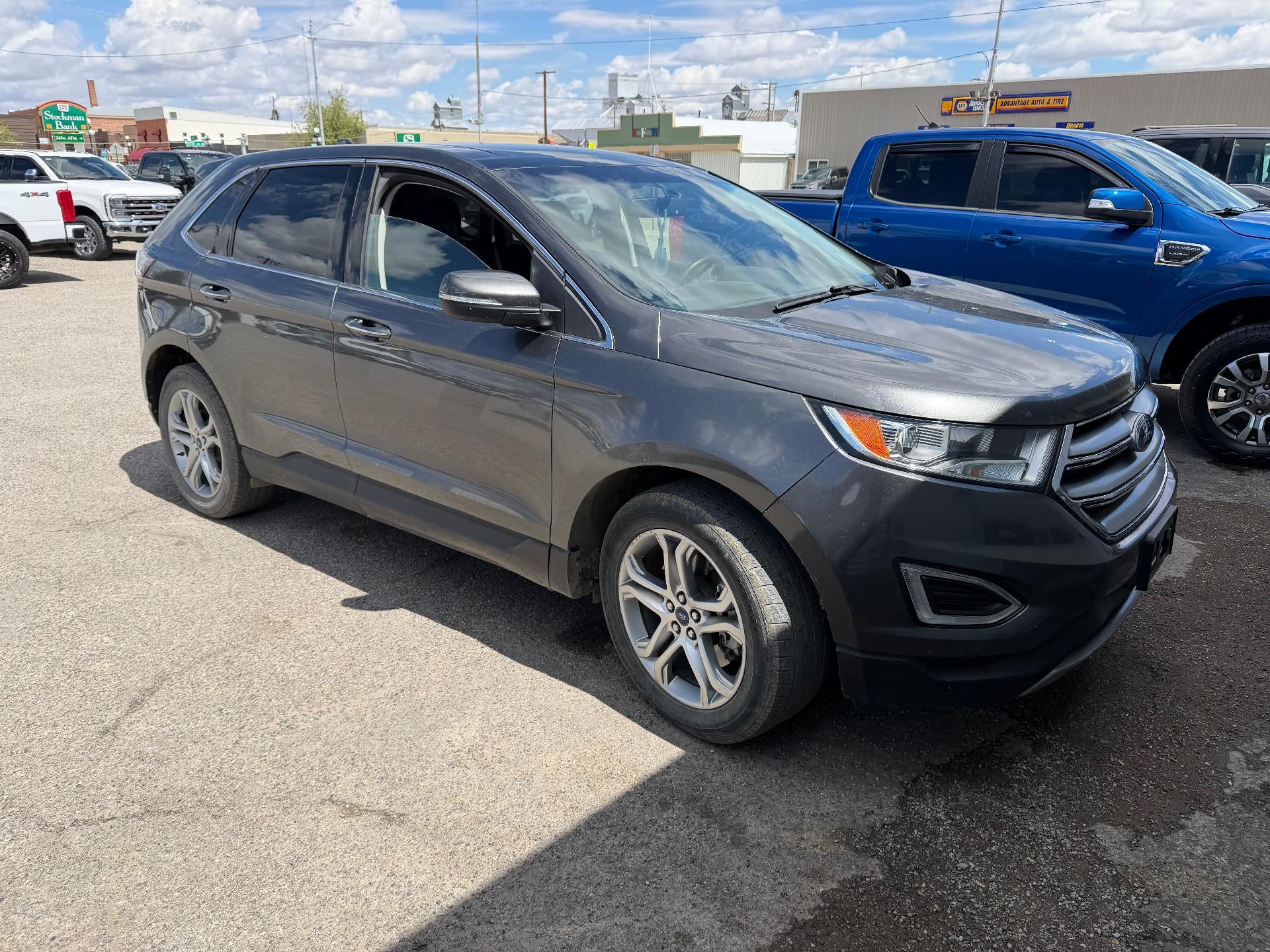 2017 Ford Edge Titanium