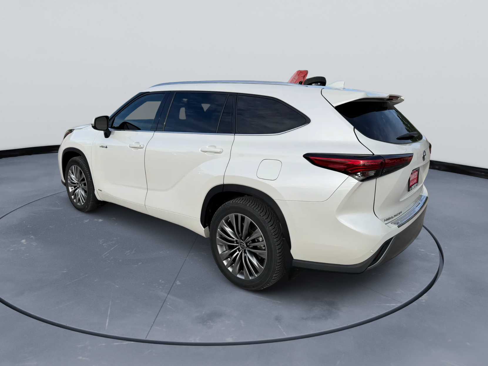 2021 Toyota Highlander Hybrid Platinum