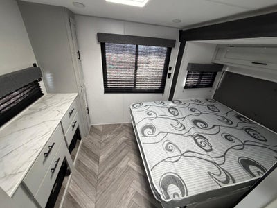 2022 FOREST RIVER WILDWOOD 169RSK Base